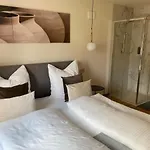 Апартаменты Design Nellere Падола